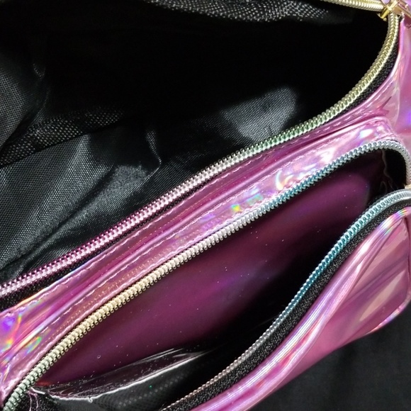 New Holographic Fanny Pack - Picture 5 of 5